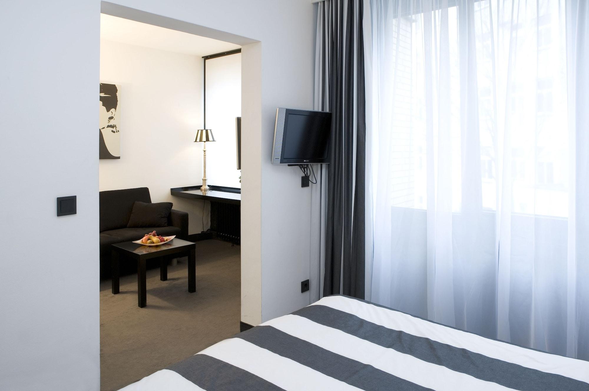 Relexa Hotel Bellevue An Der Alster Хамбург Екстериор снимка