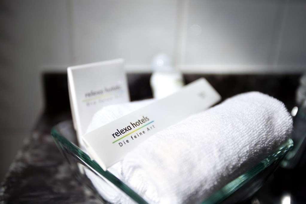 Relexa Hotel Bellevue An Der Alster Хамбург Стая снимка