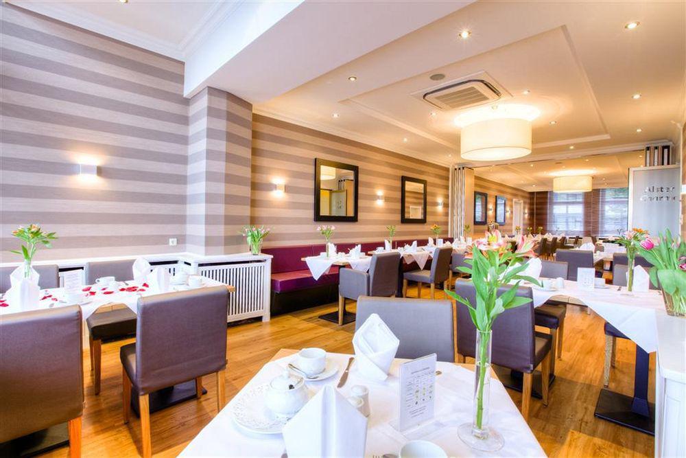 Relexa Hotel Bellevue An Der Alster Хамбург Екстериор снимка